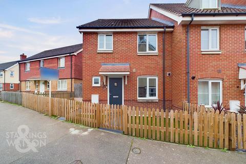 3 bedroom semi-detached house for sale, Dunnock Drive, Queens Hill, Norwich