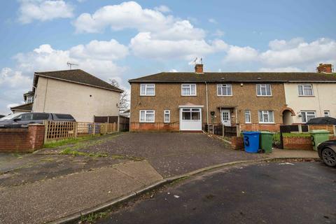 3 bedroom terraced house for sale, Woodgate Close, Faversham, ME13