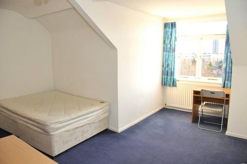 1 bedroom flat to rent, Eslington Road, Jesmond, Newcastle upon Tyne