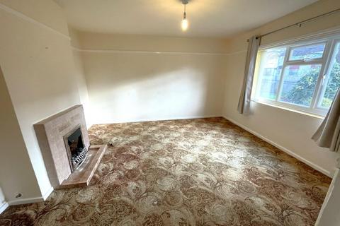 2 bedroom flat to rent, Roberts Avenue, Torpoint