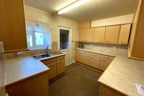 2 bedroom flat to rent, Roberts Avenue, Torpoint