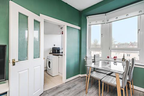 2 bedroom flat for sale, Grierson Street, Glasgow G33