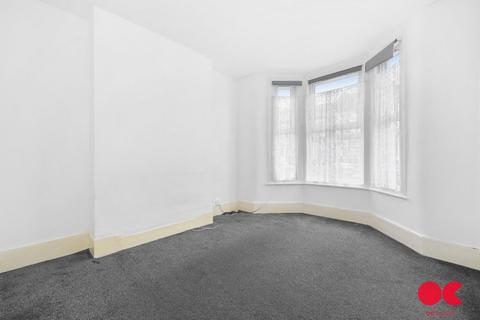 3 bedroom terraced house for sale, Cromwell Road, Forest Gate E7