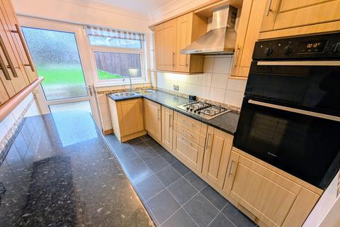 3 bedroom semi-detached house to rent, Graig Park Circle, Malpas, Newport