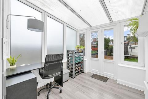 35 Woodside Avenue, Chislehurst, BR7 6BX