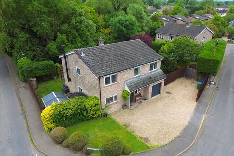 5 bedroom detached house for sale, Docwras Close, Royston SG8