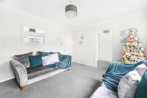 2 bedroom flat for sale, Village Road, Enfield, EN1