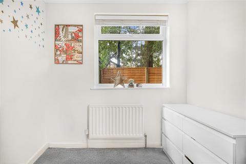 Flat 1, Eskdale Village Road, Enfield, EN1 2DG