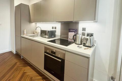 1 bedroom flat for sale, Lightbox Blue, Media City UK, Salford Quays, M50