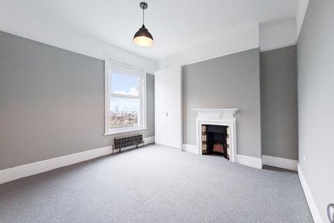 4 bedroom maisonette to rent, Arbuthnot Road, London, SE14