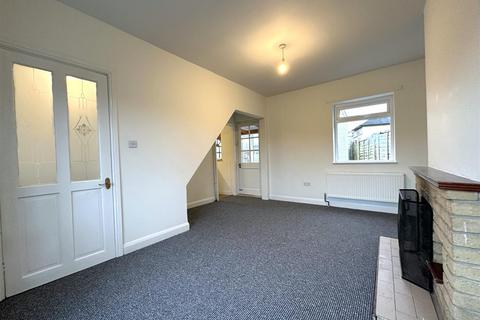 3 bedroom semi-detached house for sale, Lincoln Road, Newark