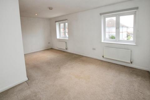 2 bedroom flat to rent, Brickworks Close, Bristol BS5