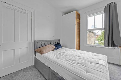 3 bedroom semi-detached house for sale, Birkbeck Avenue, London W3