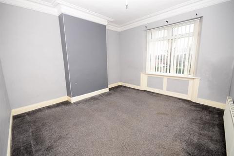 2 bedroom flat for sale, Worley Avenue, Low Fell