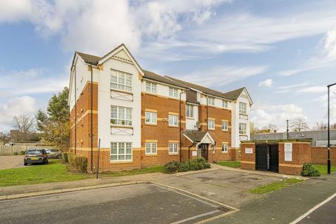 2 bedroom flat for sale, Perkin Close, Hounslow TW3