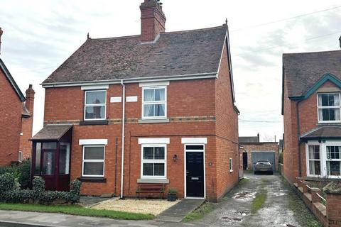 2 bedroom semi-detached house for sale, Bretforton Road, Badsey, Evesham