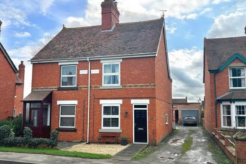 2 bedroom semi-detached house for sale, Bretforton Road, Badsey, Evesham