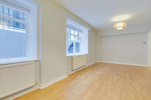 1 bedroom flat to rent, Red Lion Court, City, London, EC4A