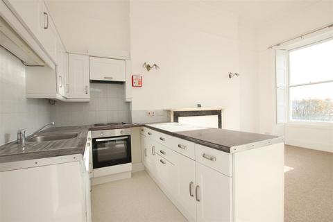 3 bedroom flat to rent, 9 Portland Place, Bath BA1