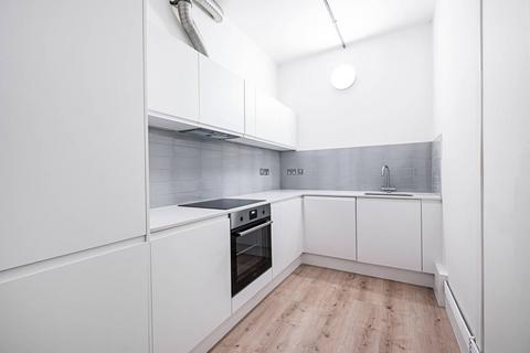 2 bedroom flat to rent, Arbutus Street, Haggerston, London, E8