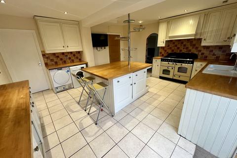 4 bedroom detached house for sale, Princes Way, Fleetwood FY7