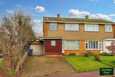 3 bedroom cottage for sale, Fairfield, Buntingford SG9