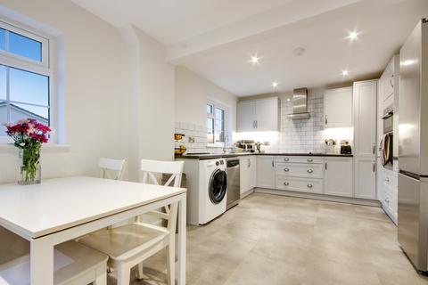 22 Barlow Road, Barnstaple, EX31 1TR