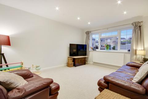 22 Barlow Road, Barnstaple, EX31 1TR