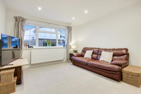 22 Barlow Road, Barnstaple, EX31 1TR