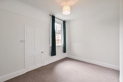 2 bedroom terraced house to rent, Queen Victoria Street, South Bank, York, YO23