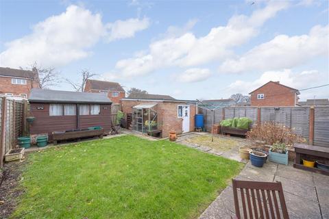 12 Cedar Grove, Trowbridge, BA14 0HS