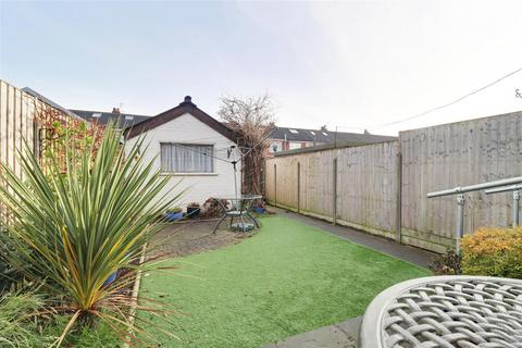95 Pickering Road, Hull, HU4 6TB