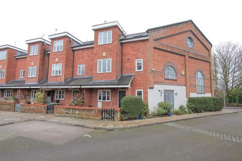 3 bedroom terraced house to rent, The Old Foundry, Abingdon