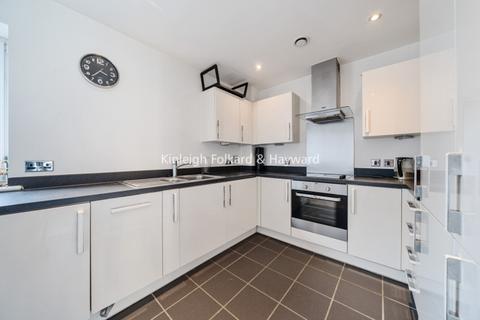 2 bedroom apartment to rent, Cowdrey Mews London SE6