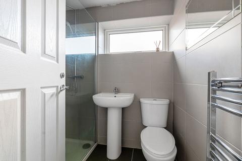 4 Kittiwake Close, South Croydon, CR2 8SQ