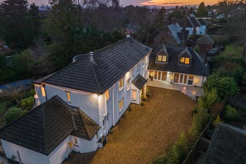 5 bedroom detached house for sale, Twatling Road, Barnt Green, Birmingham