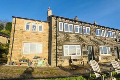 3 bedroom end of terrace house for sale, Upper Pike Law, Huddersfield HD7