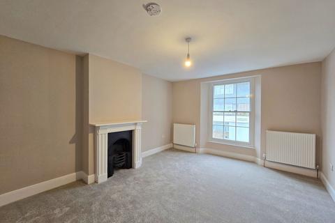 2 bedroom flat for sale, Taylor Square, Tavistock PL19