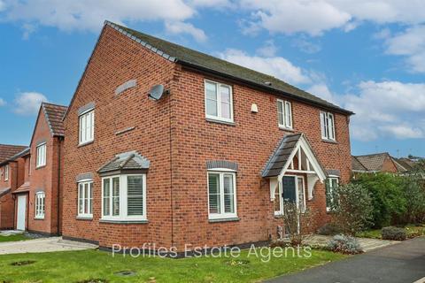 4 bedroom detached house for sale, Frezenberg Close, Burbage