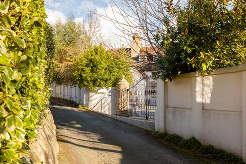 6 bedroom country house for sale, Village De Putron, St. Peter Port, Guernsey