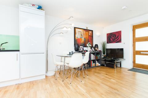 2 bedroom terraced house for sale, Unit 1003 Batley House, Stoke Newington, N16