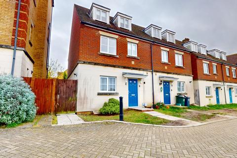 undefined, Intelligence Walk, Ashford, Kent, TN23