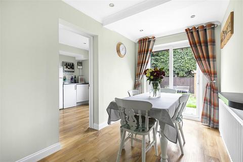 4 bedroom detached house for sale, Rushmoor Gardens, Calcot, Reading