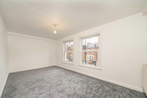 2 bedroom flat to rent, Mare Street, London E8