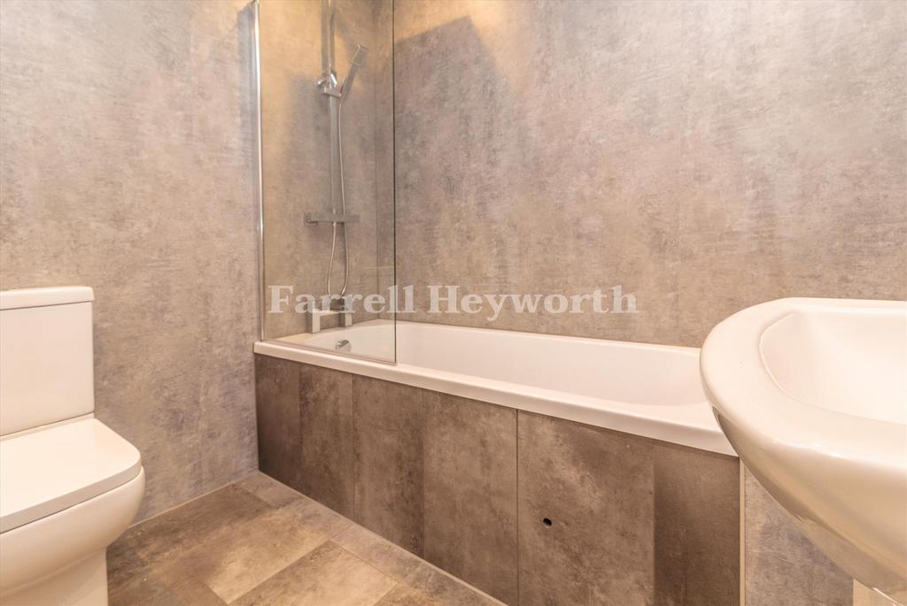 Bathroom image 2