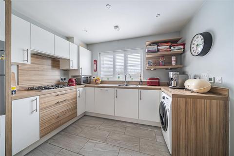 3 bedroom semi-detached house for sale, Marshborough Road, Sandwich CT13