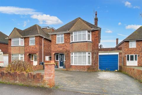 3 bedroom detached house for sale, Raleigh Crescent, Goring-By-Sea, Worthing