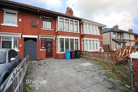 3 bedroom terraced house for sale, Hatfield Avenue,  Fleetwood, FY7