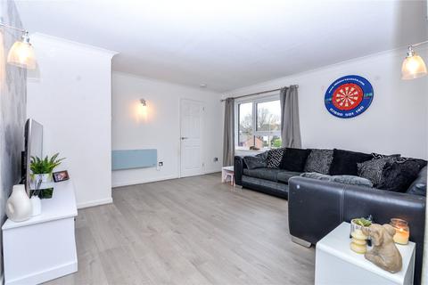 2 bedroom apartment for sale, Eastlands, New Milton, Hampshire, BH25