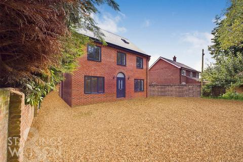 5 bedroom detached house for sale, Commercial Road, Dereham